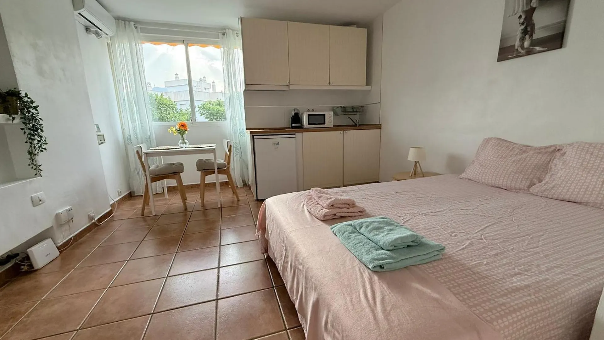 Modern Studio Las Naciones Benalmádena Spanien