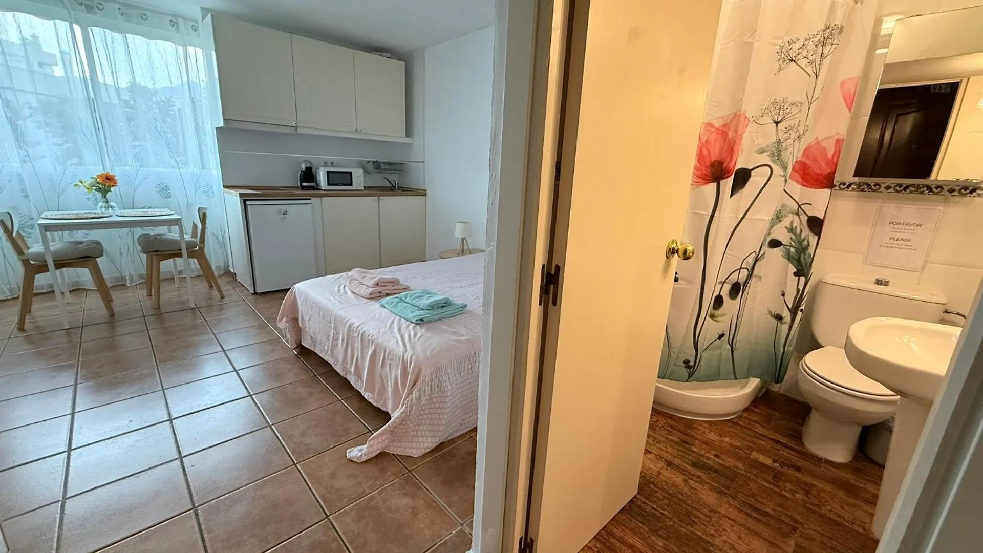 Modern Studio Las Naciones Benalmádena